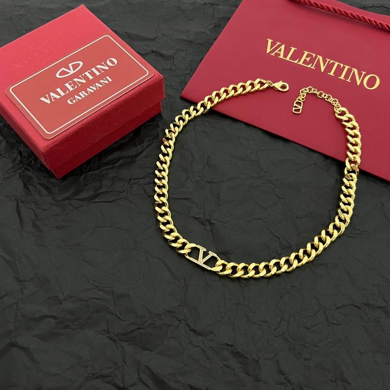 Valentino necklace 05lyx28